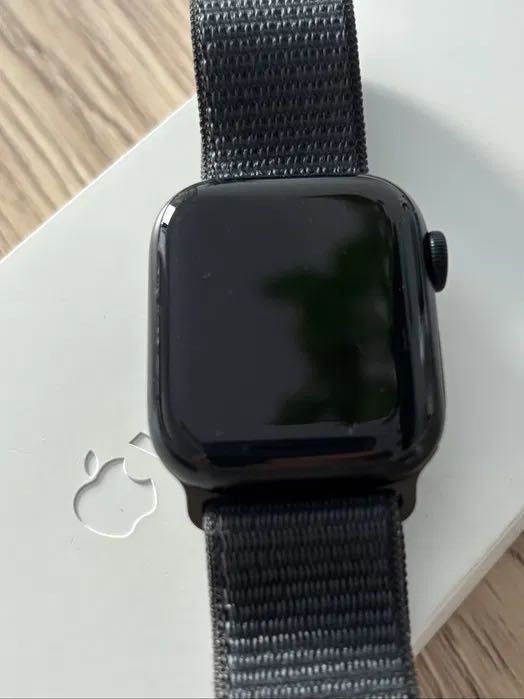 Apple watch series 9 - 41mm midnight aluminium GPS