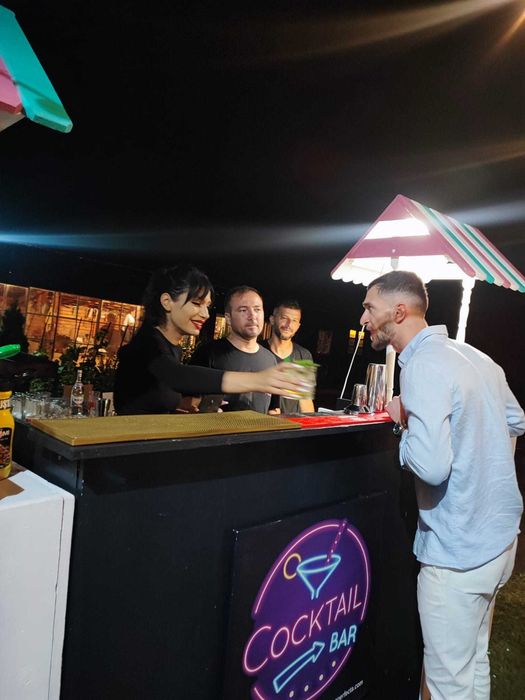 Cocktail bar  si tort de shot