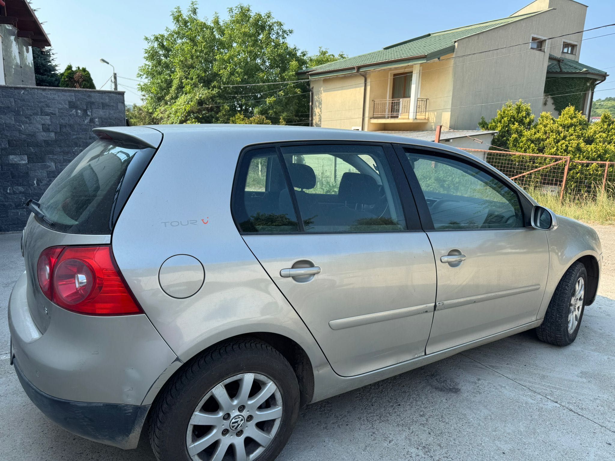 Volskwagen Golf 2001 1.6 benzina