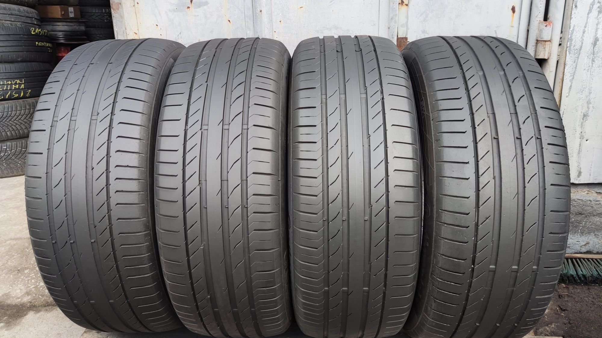 4бр. летни гуми 235/55/19  Continental Conti Sport Contact 5