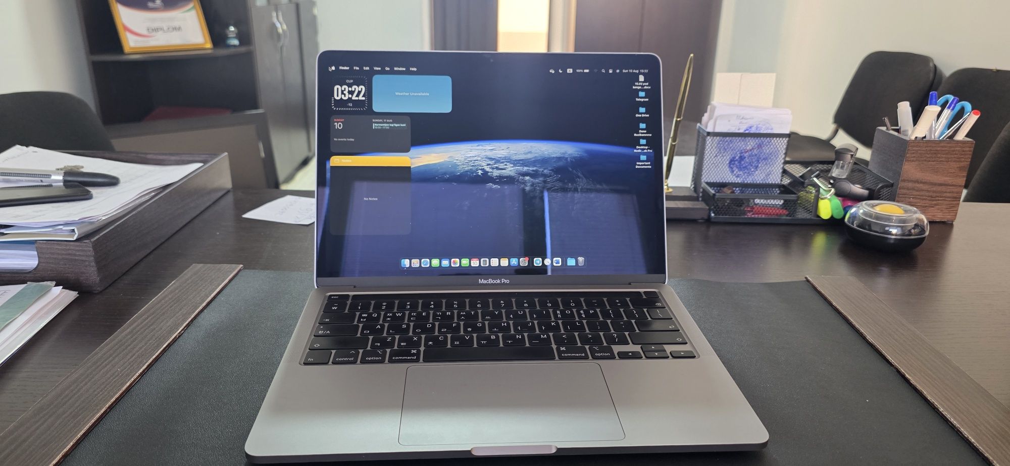 Macbook pro 13 2020 ideal