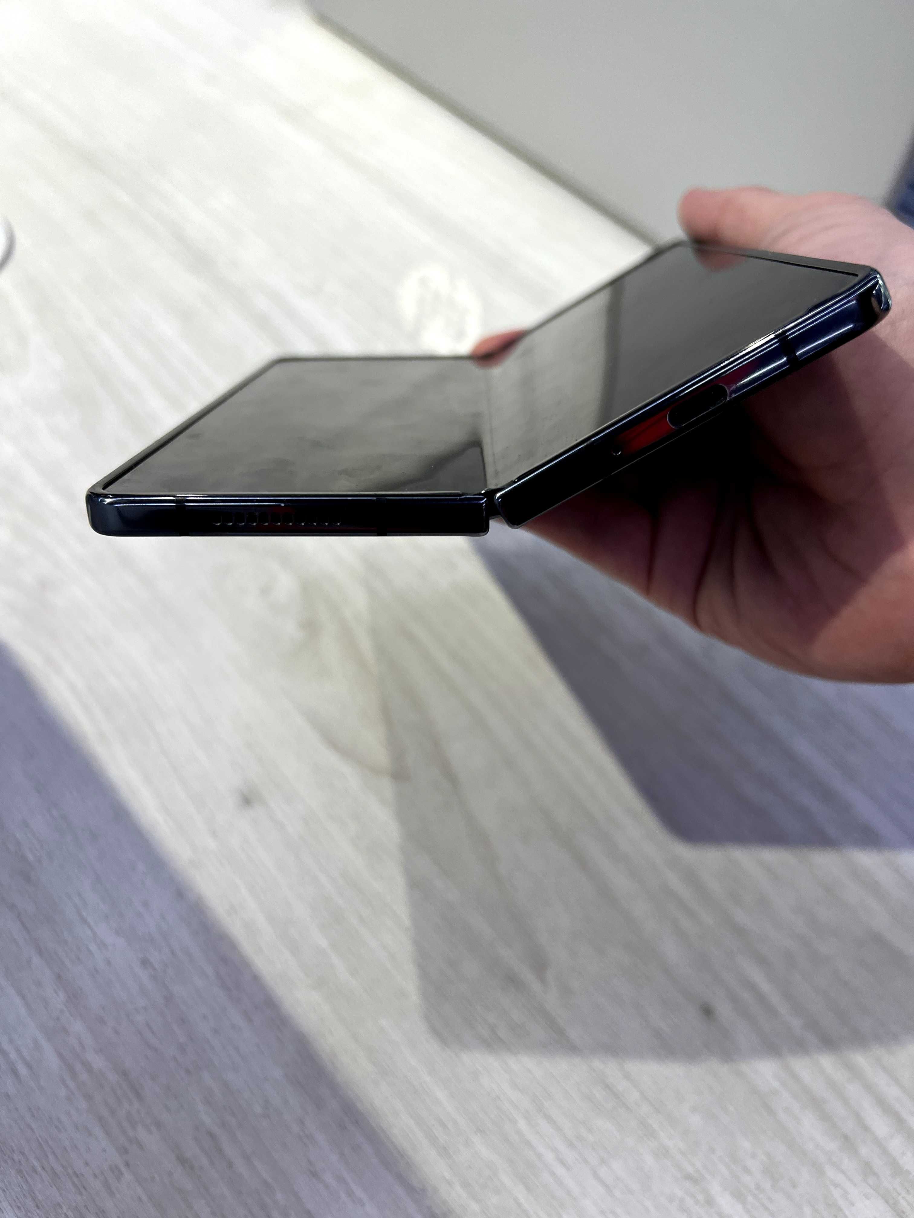 Samsung z fold 4