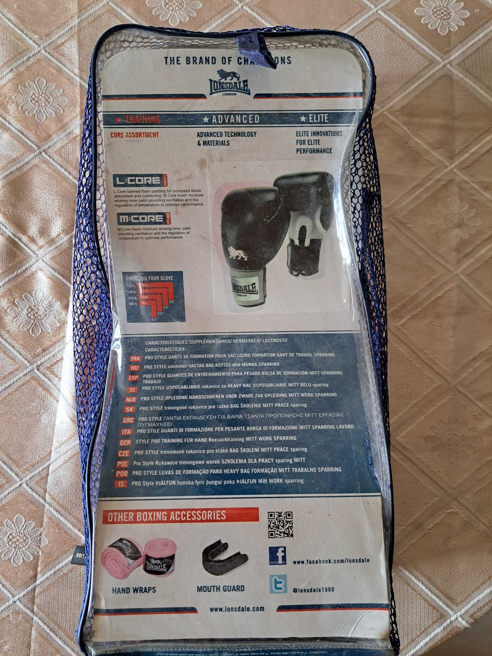 Боксови ръкавици wonsdale размер 12 oz