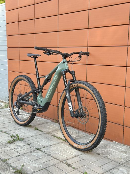 Електрически велосипед Specialized Turbo Levo Expert Carbon L 700Wh