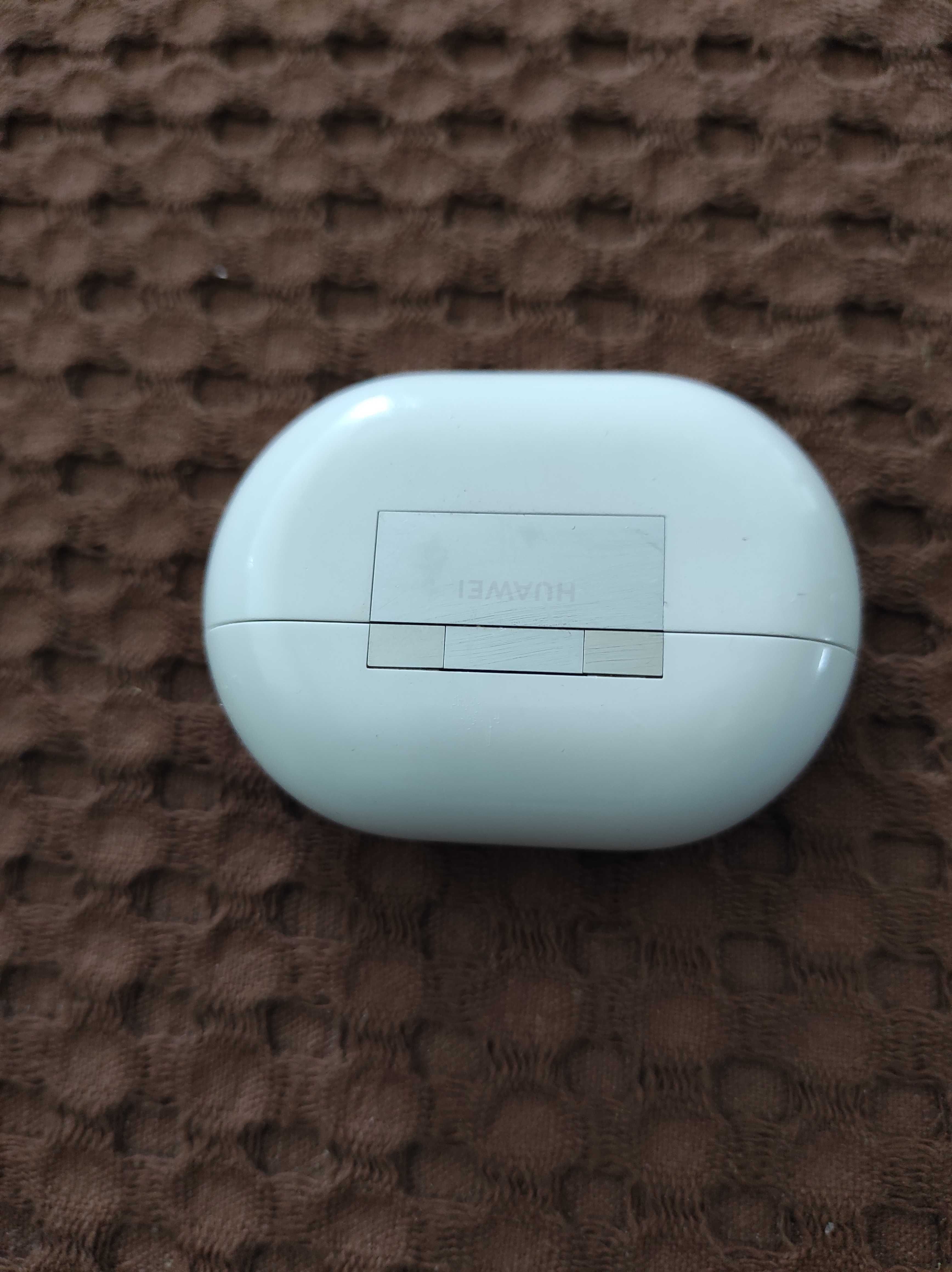 Слушалки Huawei FreeBuds Pro