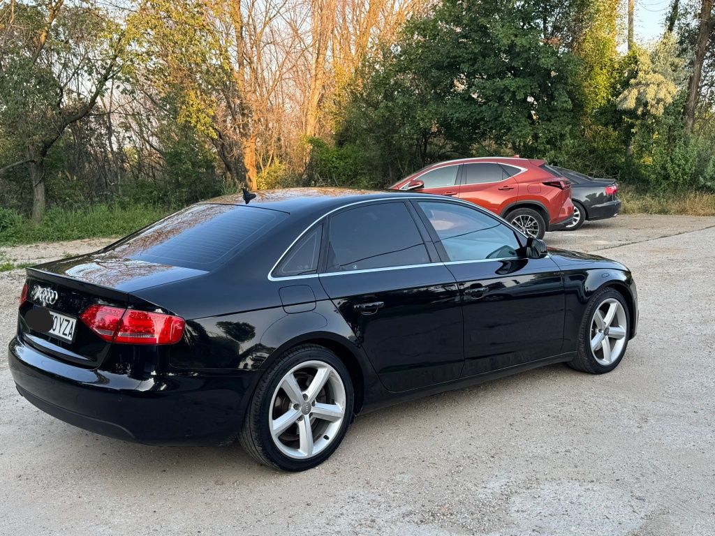 Audi a4 b8 2.0tdi 2011