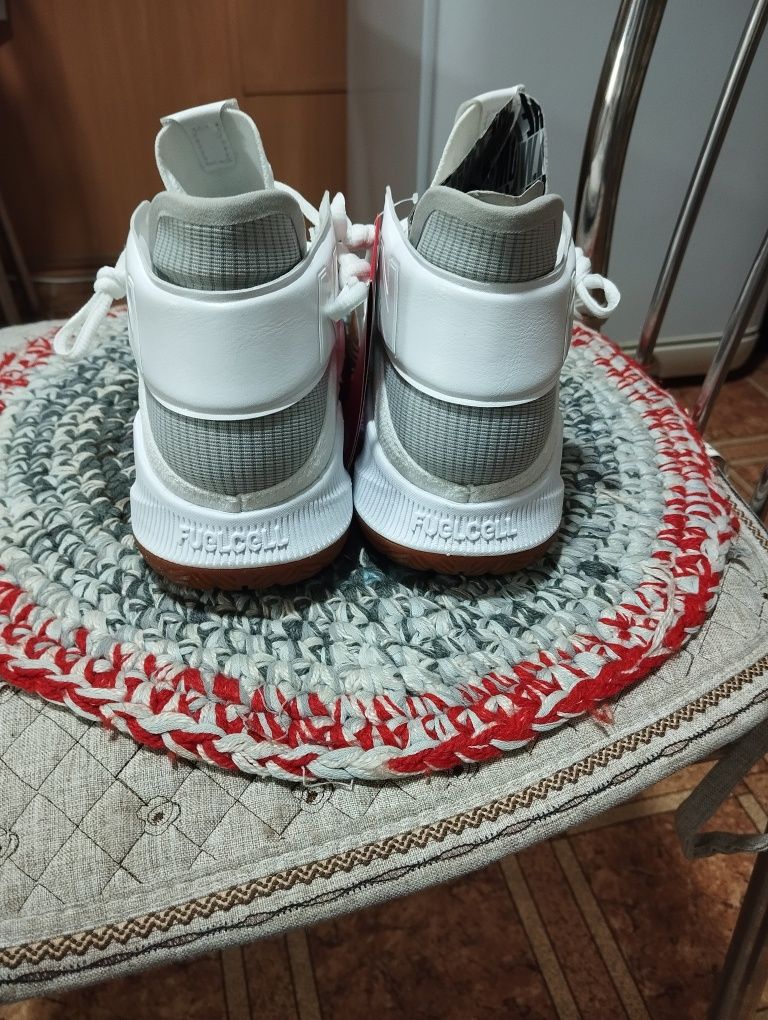 Кросовки new balance