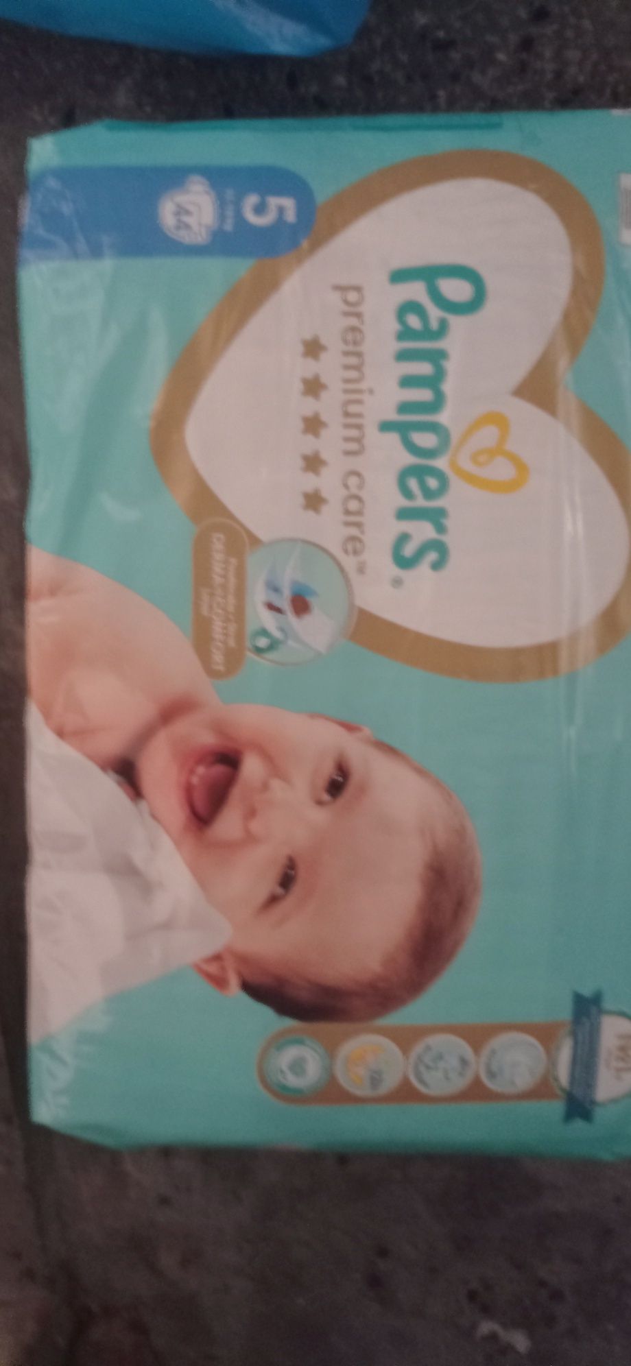 Pampers premium care 5 44 бр