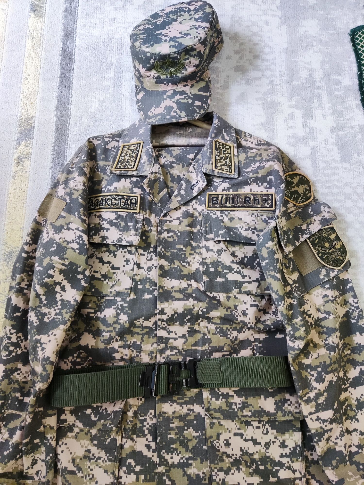 Камуфляж, Военная форма