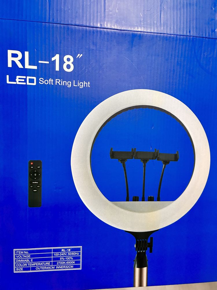 Професионална ЛЕД Ринг Лампа със стойка 210см
