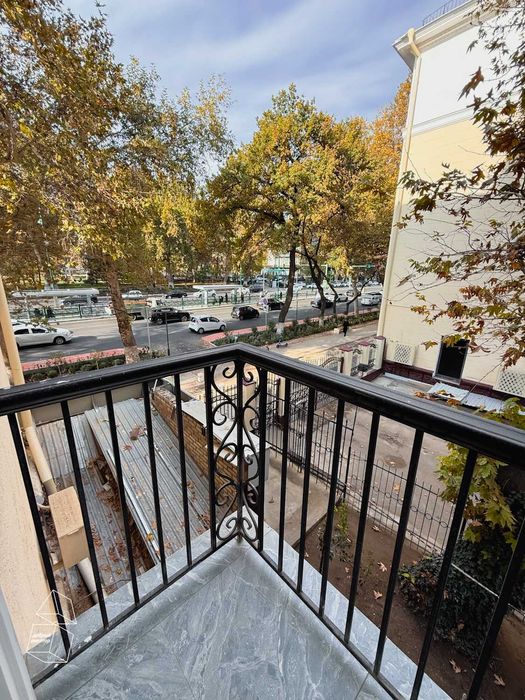 (Добрый) Ш. Руставели, 52 м², 1/2/4, Уютная и светлая студия