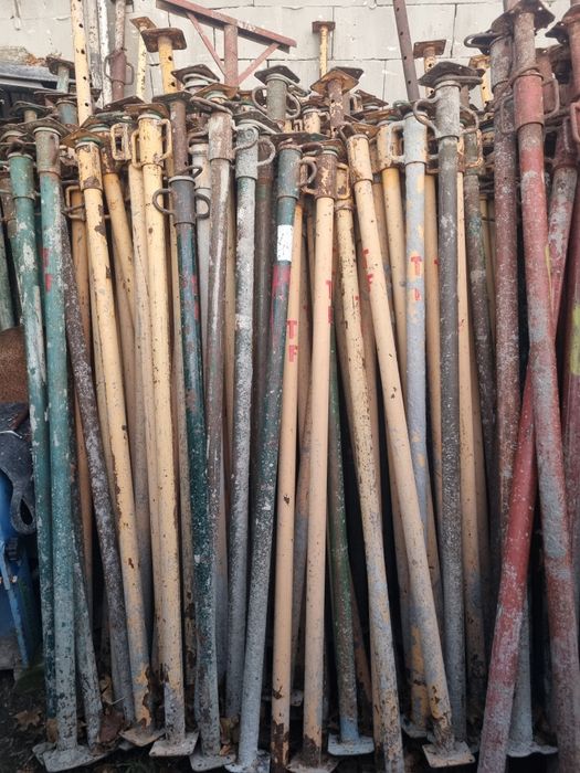 Închiriere popi metalici