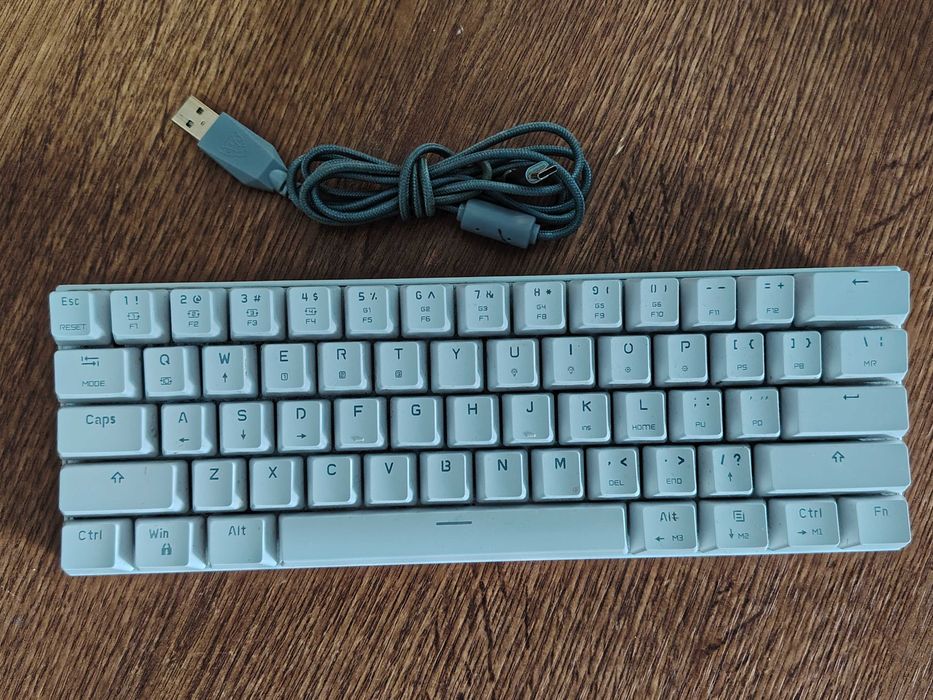 Tastatura gaming CK62, iluminare RGB, mod dual Bluetooth si cablu