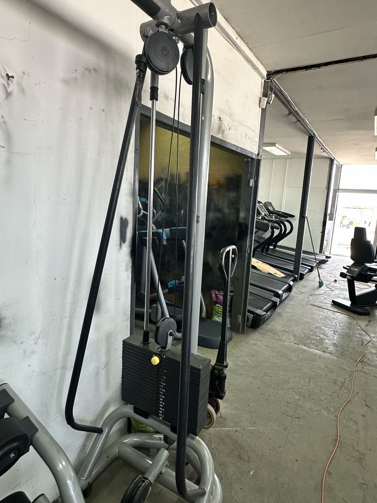 Technogym cable crossover - портален скрипец