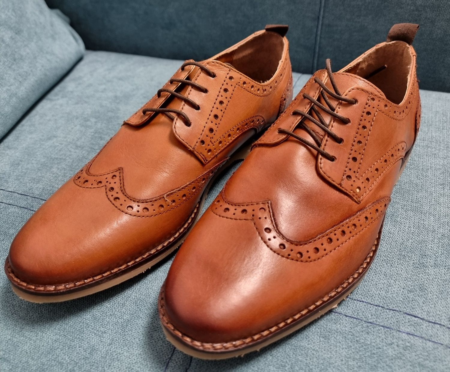 ASOS DESIGN brogue shoes in tan leather with faux crepe sole