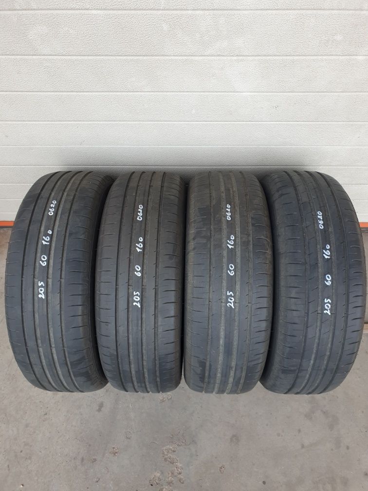 Летни гуми 4 броя GOODYEAR Efficient Grip 205 60 R16 дот 0620