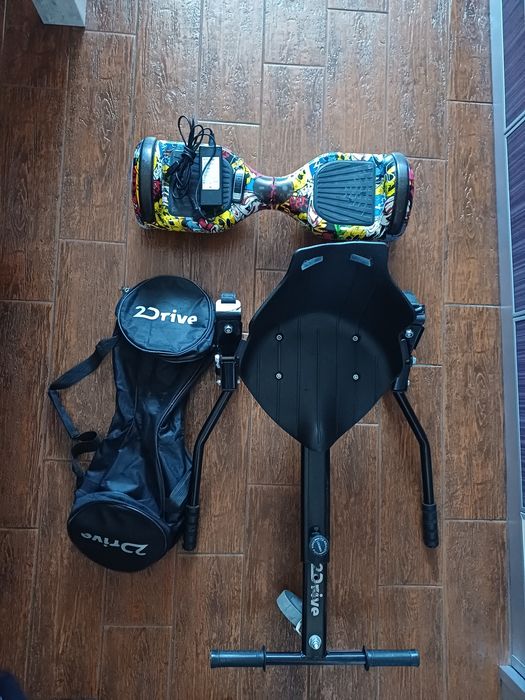 Vând hoverboard  2 Drive
