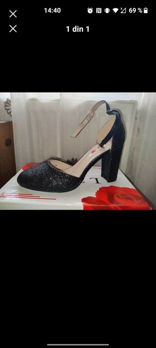 Vând pantofi noi