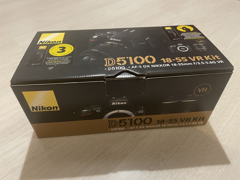 Nikon D5100, 2 obiective, 2 filtre UV, 2 baterii