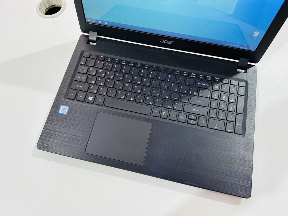 Рассрочка!Acer Aspire 3 - Core i3-7020U/8Gb/SSD 128Gb/HD Graphics