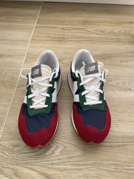 Adidasi new balance 237