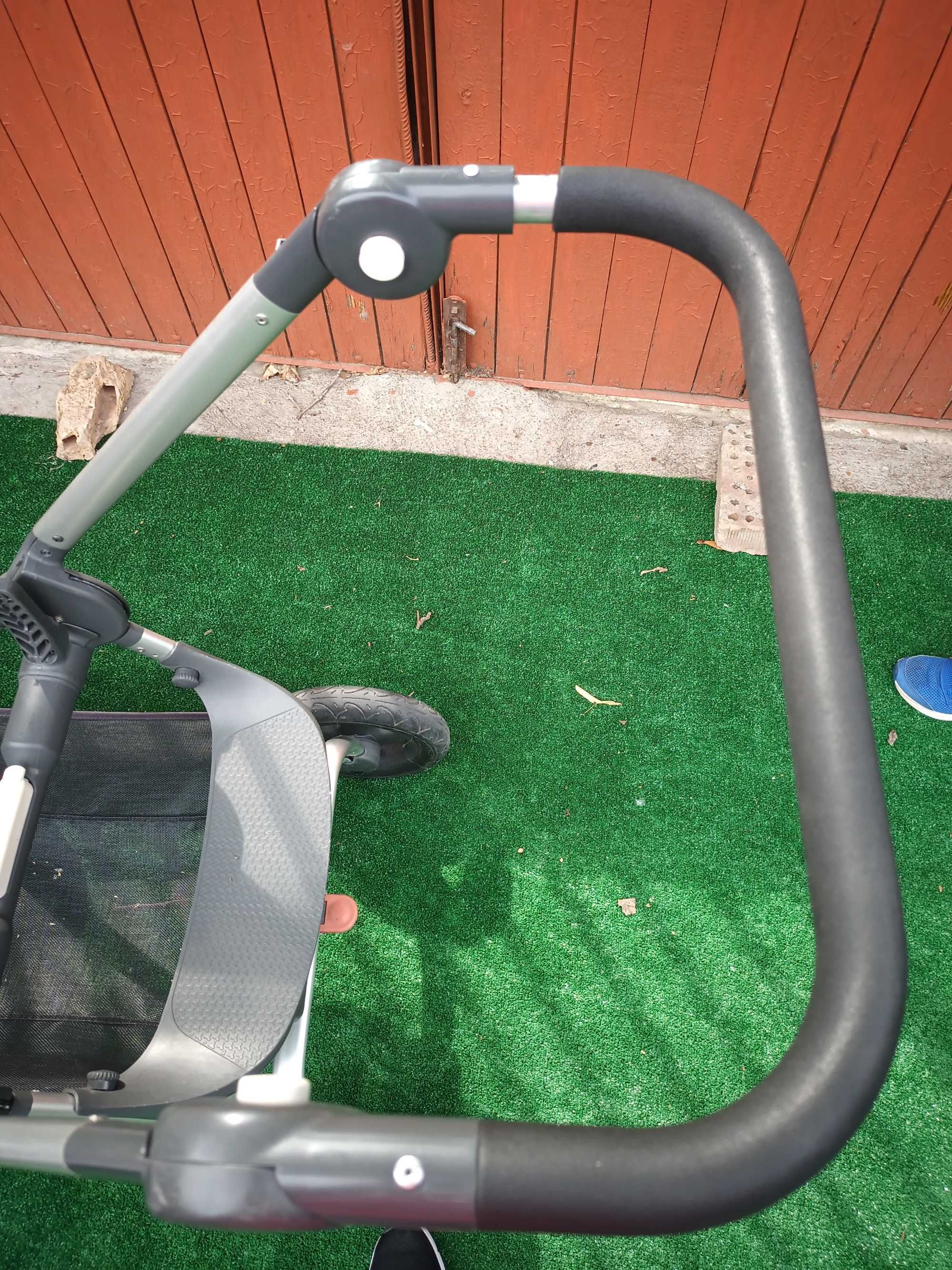 Бебешка количка Stokke