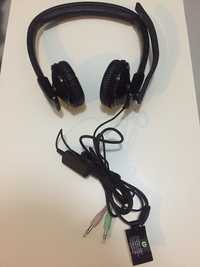 Професионални слушалки за бизнес срещи