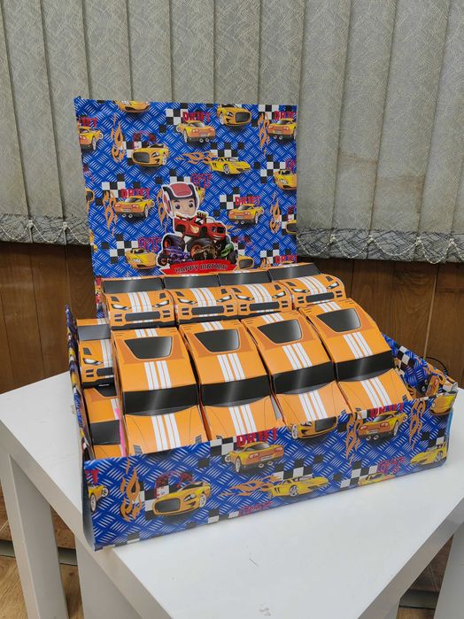 Торта, кутийка, Почерпка за детска градина, рожден ден