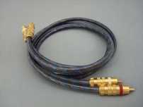 Кaбели «Acrotec», «Furutech», «Luxman» (2RCA х 2RCA), «Behringer Pro»