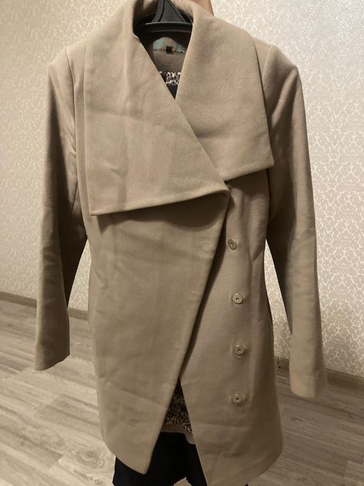 Продам пальто демисезон