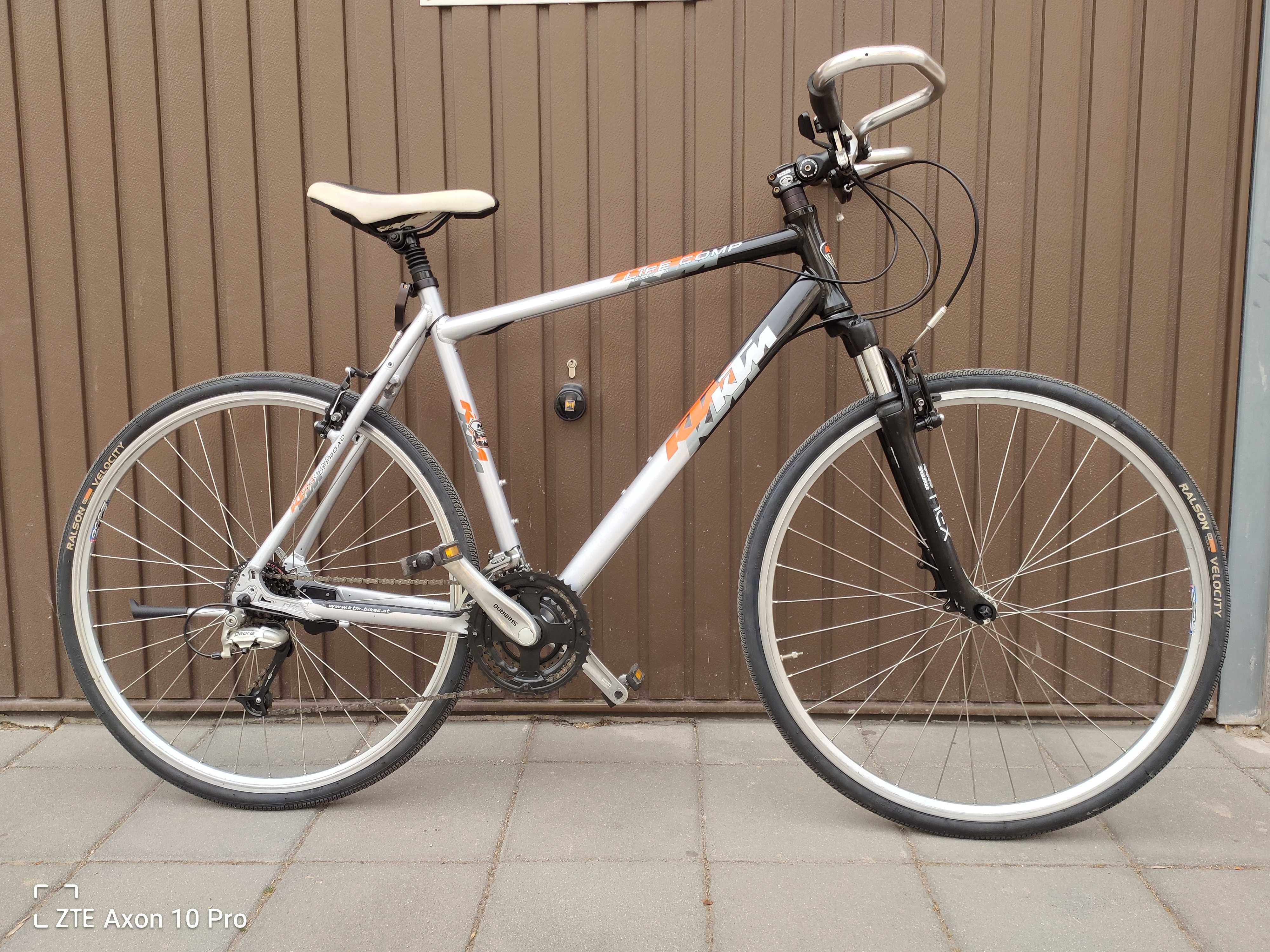 Продавам 28" германски алуминиев велосипед Cyco, като нов