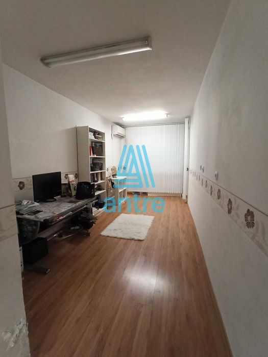 Продава се Многостаен апартамент в София, Лагера - 153 кв.м за 1929 €/кв.м - Снимка #4