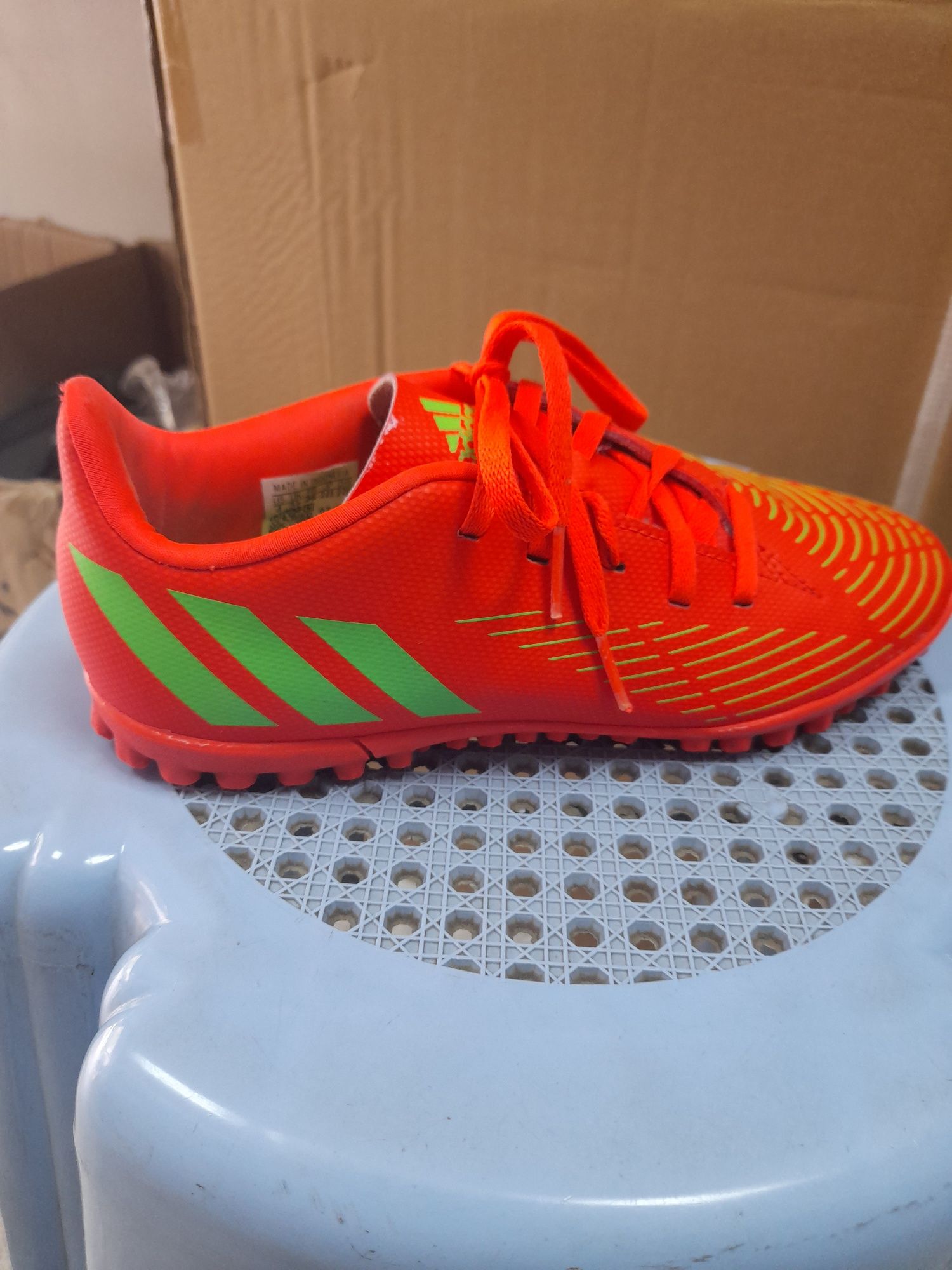 Стонажки adidas. Номер 36