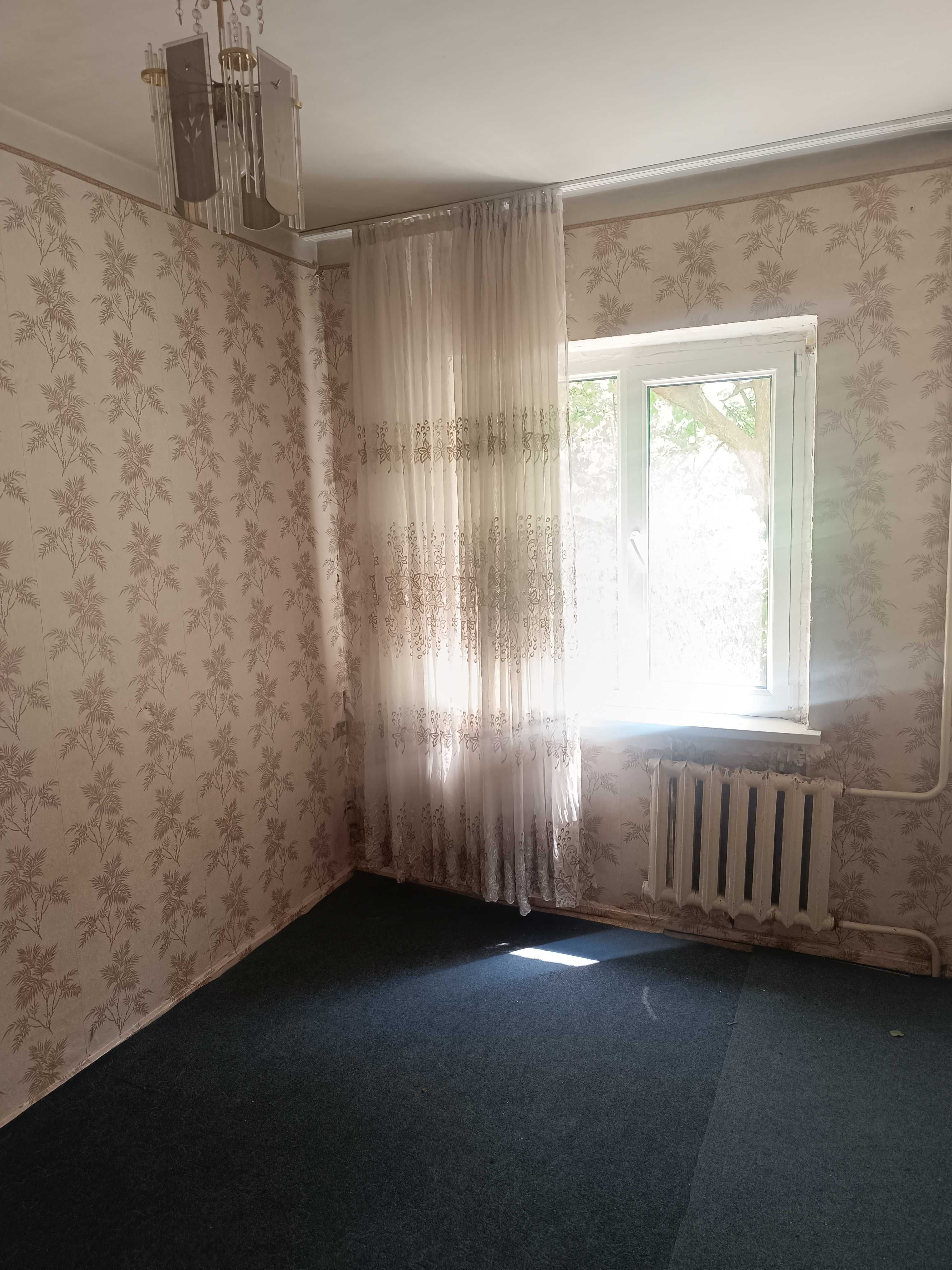 СВОЯ срочно продам Юнусабад 16, 4/2/5, улучшенка