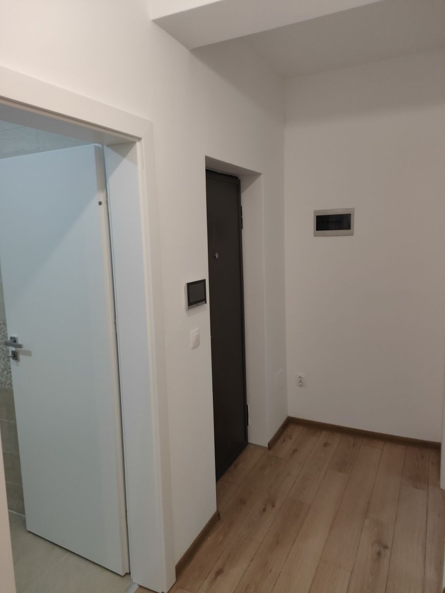 Vând sau schimb garsoniera 46mp  Maurer 1450euro/mp