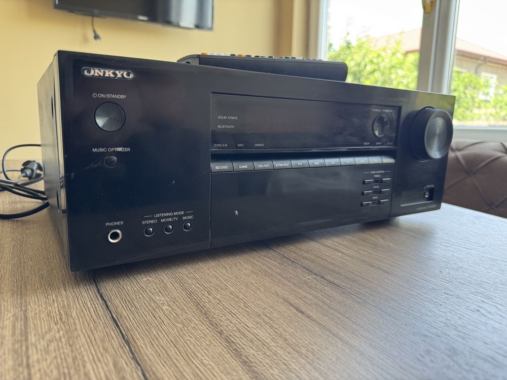 Onkyo ресийвър TX-SR494