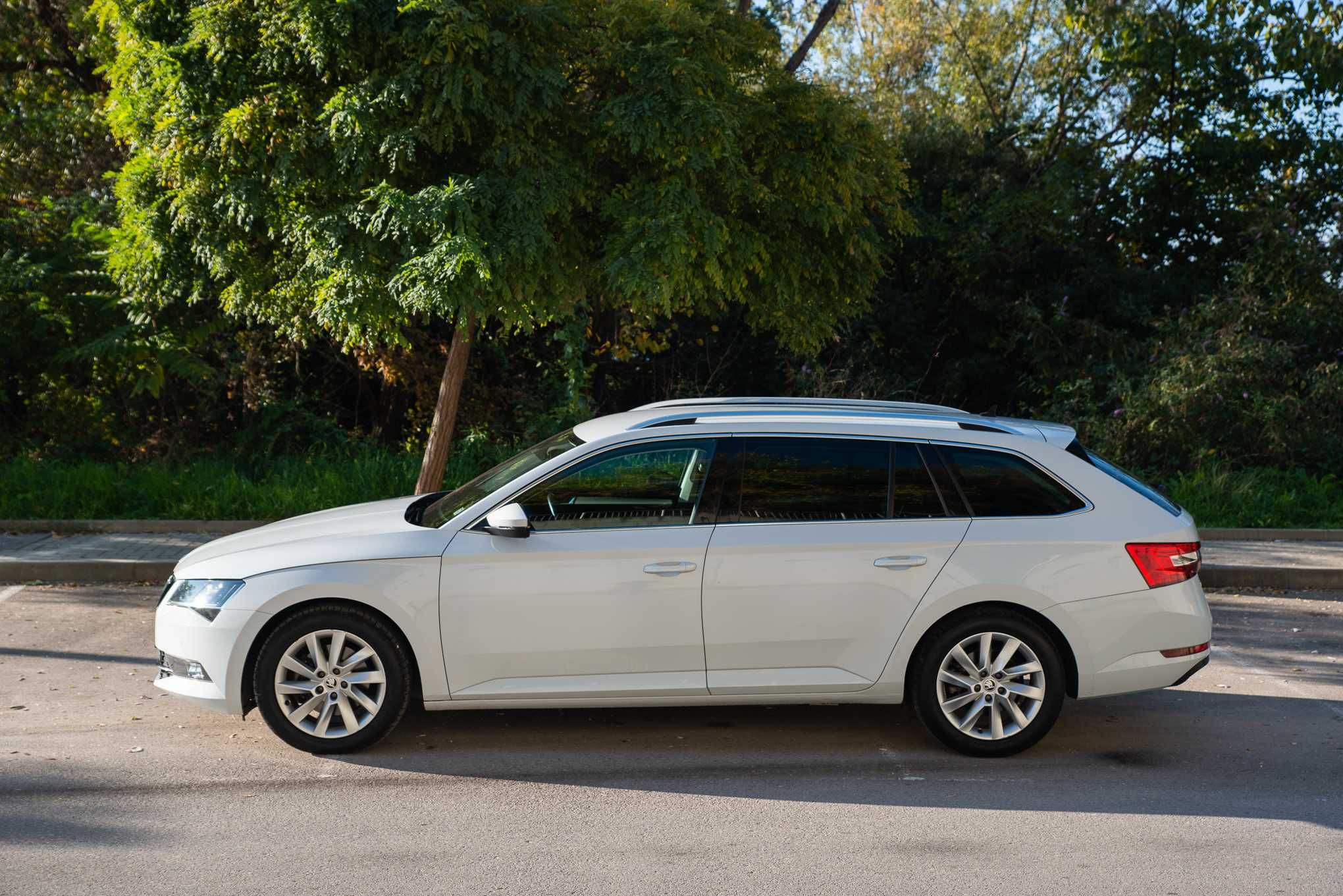 Skoda Superb combi 2.0 TDI, 150 к.с., 2018г.