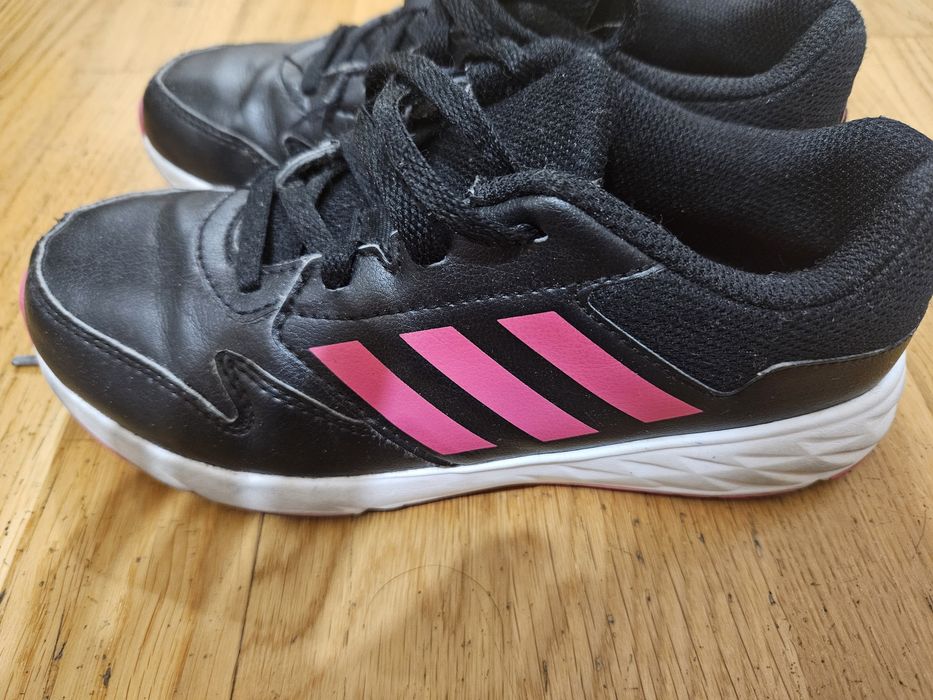 Adudadi piele adidas marinea 34