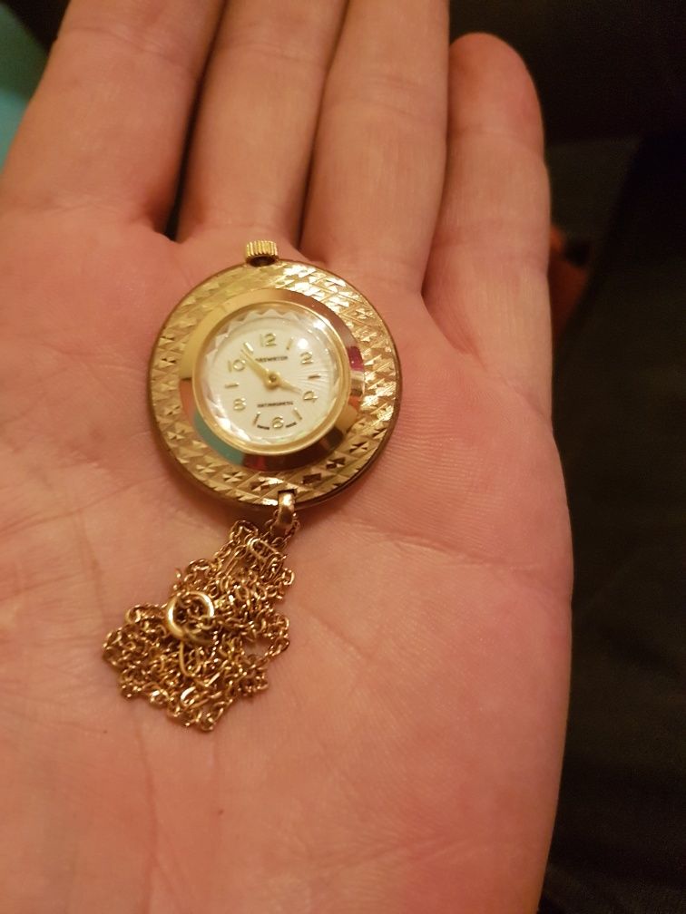 Superb ceas elvetian de dama bijuterie pandantiv placat aur Caswatch