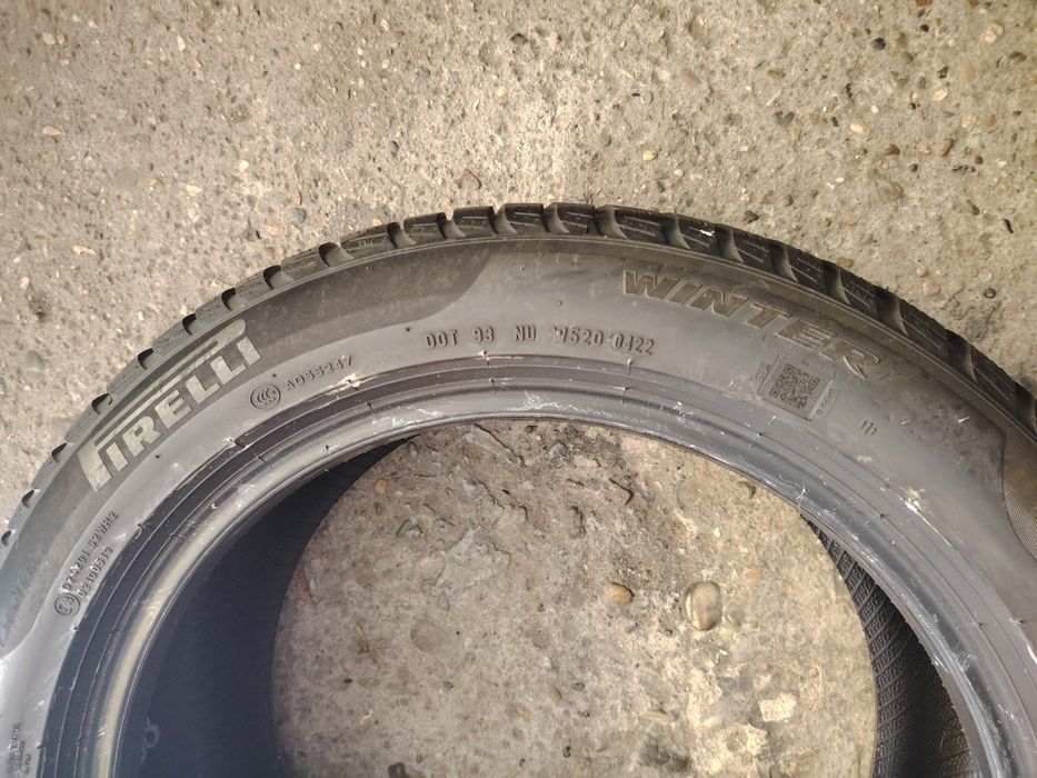 225/50 R17 Pirelli Sottozero Winter Runflat RSC