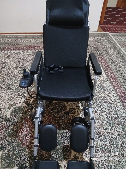 Pultli nogironlar aravachasi sotiladi