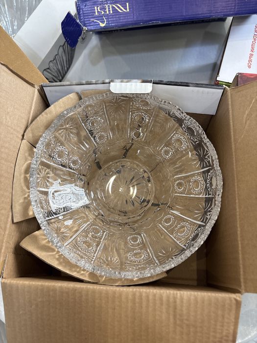 Посуда разные ,стеклянные новые в каробке