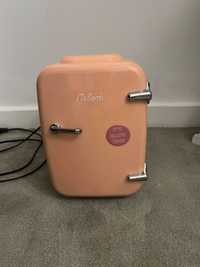 Mini frigider cosmetice Meloni + Kit epilare CADOU