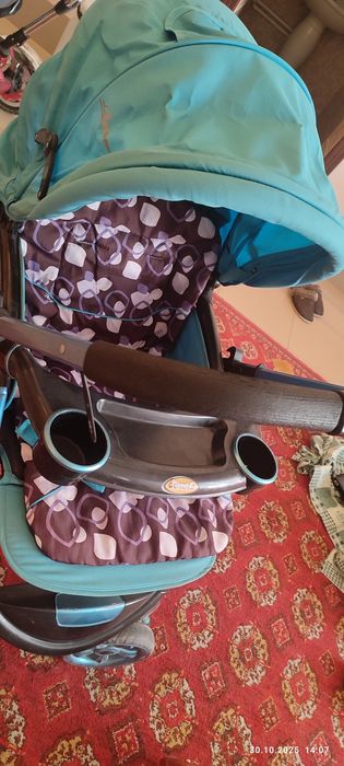 Коляска детская болшая