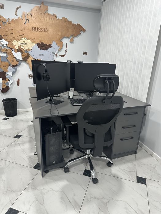 офисная техника и мебель