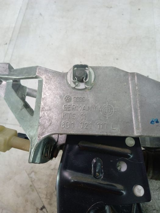 Pod pedalier pedale 8D1721117l Audi A6 4B/C5 [facelift] [2001 - 2004]