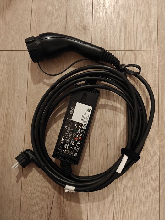 Vand Cablu original de incarcare vehicule electrice hibride plug-in