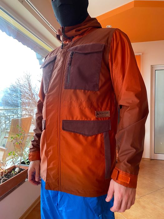 Сноуборд якета и панталони на ниски цени