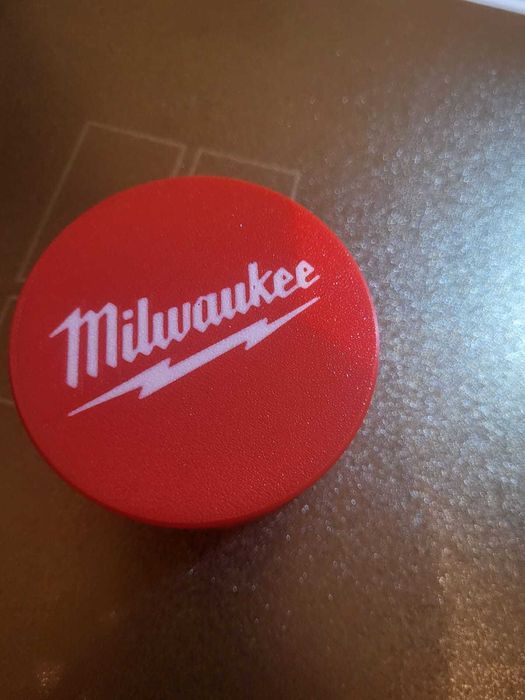 cutie Milwaukee 75x80 mm