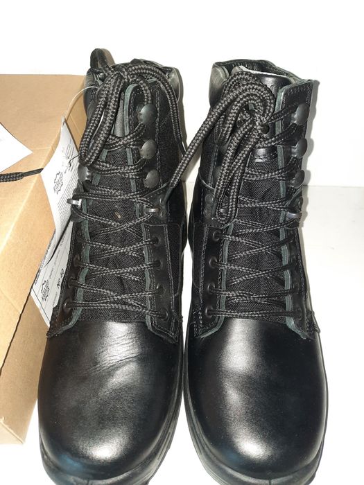 Чисто нови зимни и летни мъжки полеви обувки тип Кубинки 40 и 41